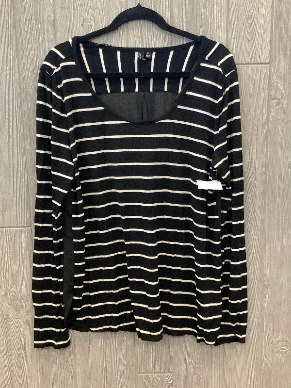 Top Long Sleeve By Cynthia Rowley In Black & White, Size: Xl Beach