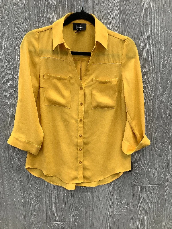 Top Long Sleeve By By & By In Yellow, Size: S Vacation