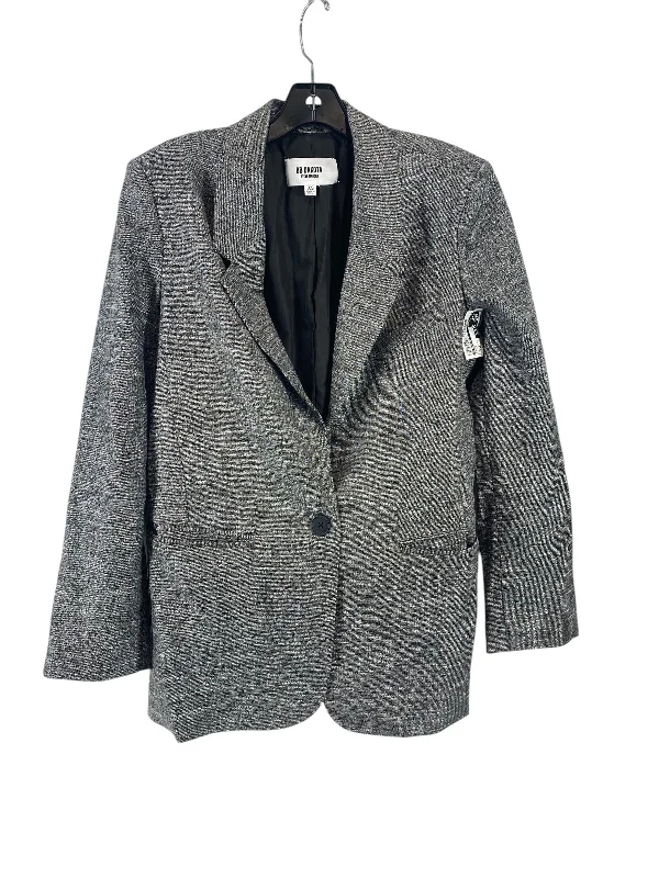 Blazer By Bb Dakota In Silver, Size: Xs Laid